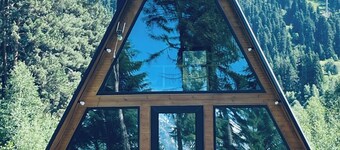 Tranquil 2-bedroom cottage in Hatsvali, Mestia with a view on Ushba’s twin peaks