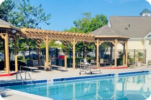 Pool - Coastal Townhome with 2 Pools & Gym (Berlin)