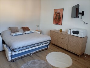 1 bedroom, free WiFi - Cosy studio, new, near Royan&beaches-Calme&fully equipped (Breuillet)