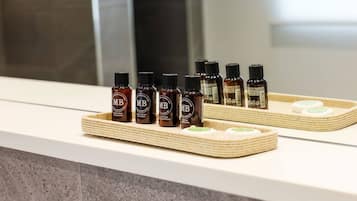 Bathroom amenities