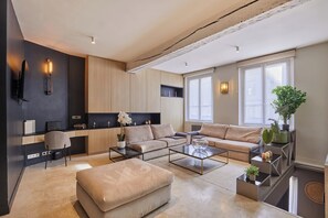 Apartment | Living area - Superb Duplex in the Center of Paris (Paris)