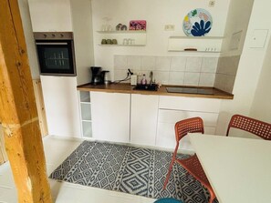 Private kitchen - Baltic Sea apartment with garden, sauna, barbecue area (Wittenbeck)