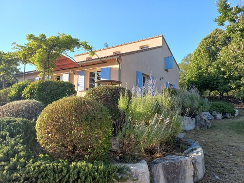 Grande maison de campagne au cœur du Mont Ventoux