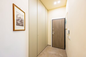 Interior - Rega 37 - Two Bedroom Apartment, Sleeps 3 (Naples)