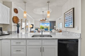 Interior - Marina Inn 2BR Condo Pools Dining, Waterway views (Myrtle Beach)