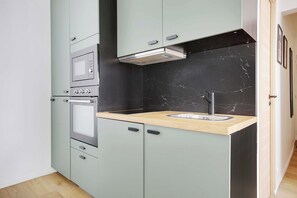 House | Private kitchen - Charming Studio for 2P - Near Parc Monceau (Paris)