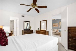 Apartment (2 Bedrooms) | Interior - Upstay 2BR Golfer's Retreat w Patio Ventura Resort (Orlando)