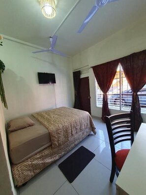 Desk, free WiFi - Zacatecoluca House (Zacatecoluca)