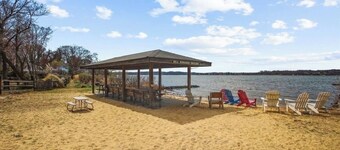 Cozy 3-bedroom cottage in water-privileged community minutes from Annapolis, MD
