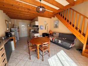 Living area - South facing - terrace - garden and beach of Pouldu (Clohars-Carnoët)