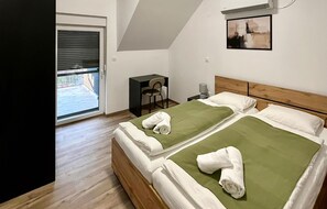2 Schlafzimmer, Reisekinderbett, kostenloses WLAN