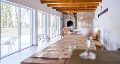 Atemberaubendes Haus mit 3 Schlafzimmern in Siskovci