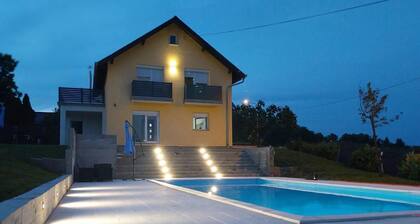 Maison confortable Ă Slavonski Brod