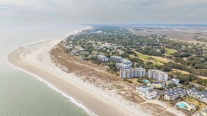 Apartment (3 Bedrooms) | Interior - 219 D Shipwatch by Avantstay Wild Dunes Beachfront Condo Pool Access + Private Balcony (Isle of Palms)