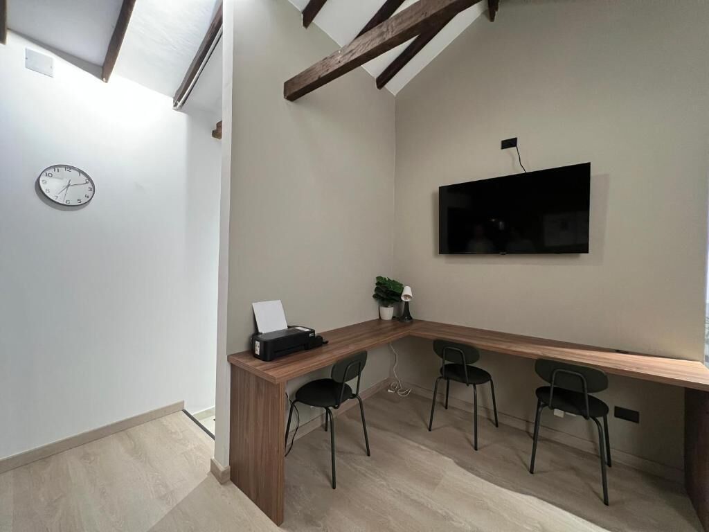 Apartment, 5 Bedrooms | Interior