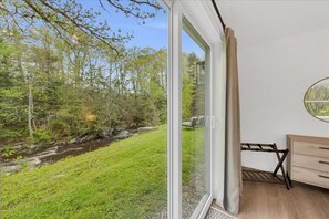 Interior - River House- Belfast Maine (Belfast)