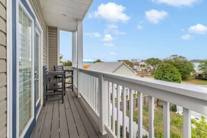 Property grounds - Coastal Cabana, an island escape (Carolina Beach)
