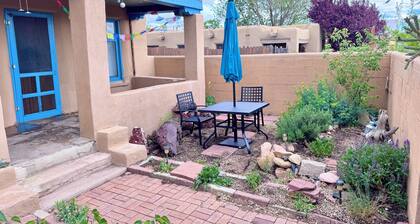 Cactus Flower Home In Rail District
