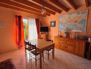 Dining - Le Pouldu with south-facing garden 5 minutes from the beaches (Clohars-Carnoët)