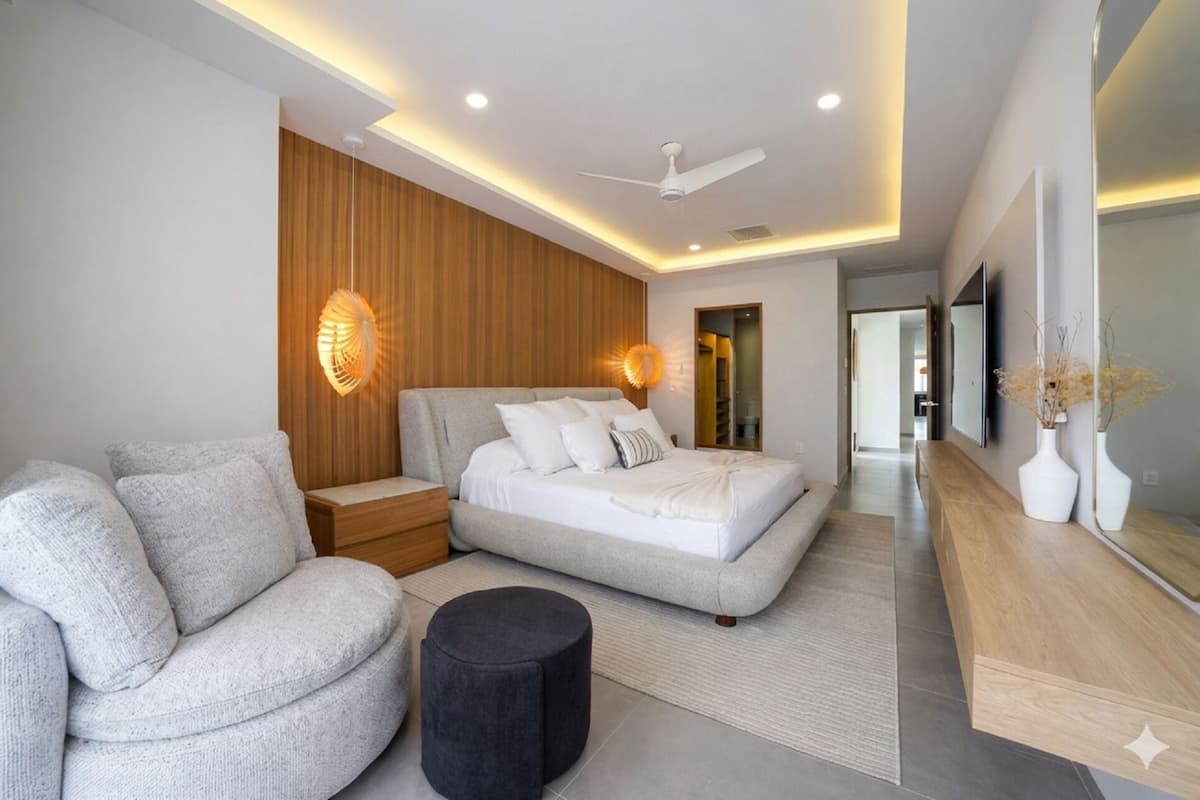 Exclusive Apartment | Premium bedding, individually decorated, individually furnished, desk