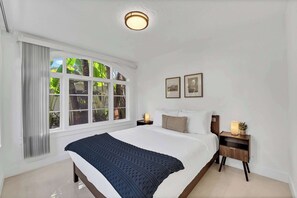 3 bedrooms, WiFi - Spacious & Stylish 3BR Retreat near Victoria Park (Fort Lauderdale)