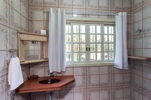 Suite, Gartenblick | Badezimmer