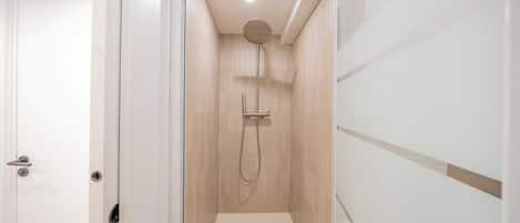 House | Bathroom