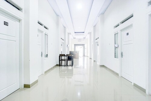 Luxury Twin Comfort Stay with Parking Access