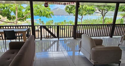 Pleasant lodge with beautiful view in Nuku Hiva