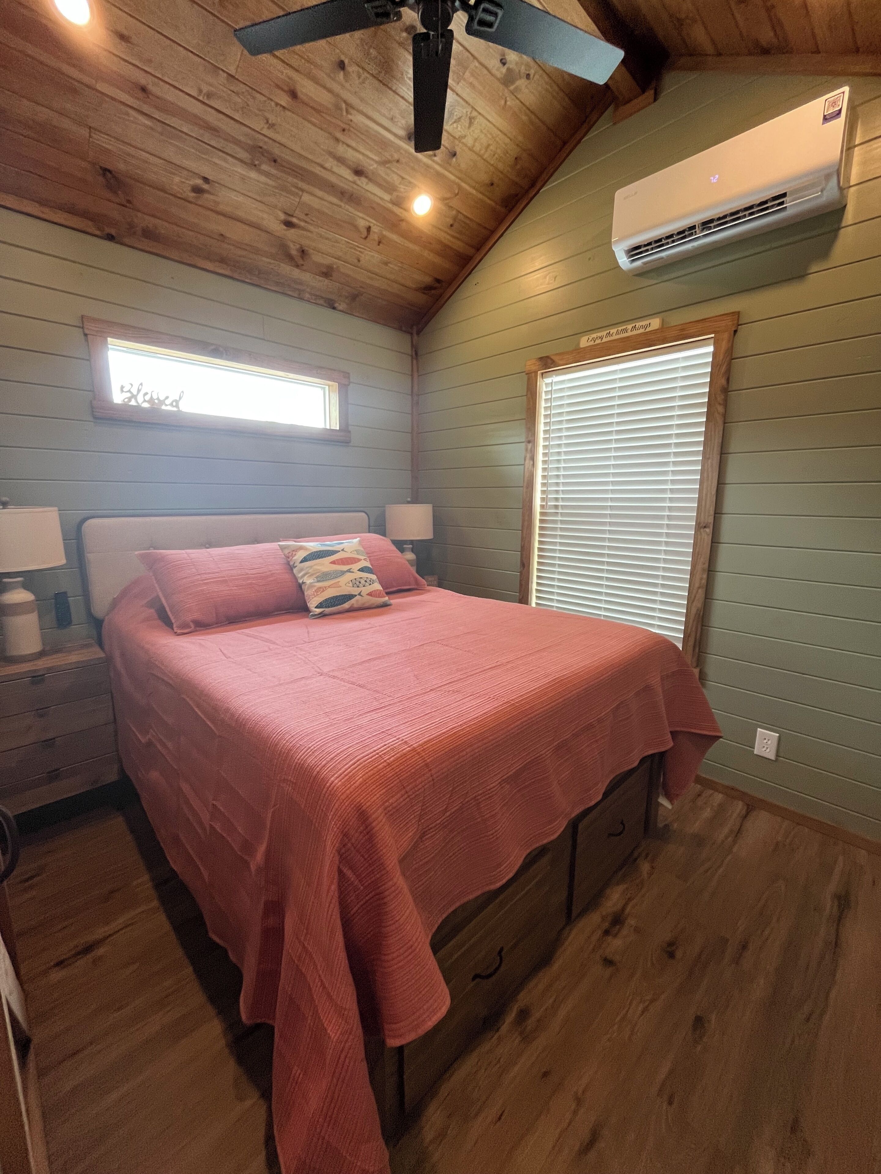 2 bedrooms, free WiFi, bed sheets