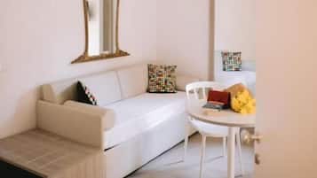 Junior Suite | Living area