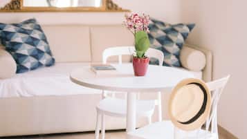 Junior-Suite, Balkon | Wohnbereich