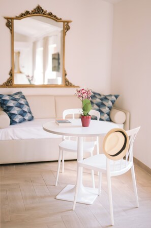 Suite Junior, balcon | Coin séjour
