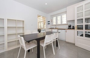Dining - HOUZE Bright apartment near Marquês de Pombal (Lisboa)