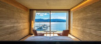 Yanmar Sunset Marina Clubhouse & Hotel