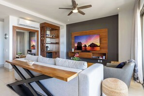 TV, video games - Stunning Ocean/Arch View - 2 King Suites (Cabo San Lucas)