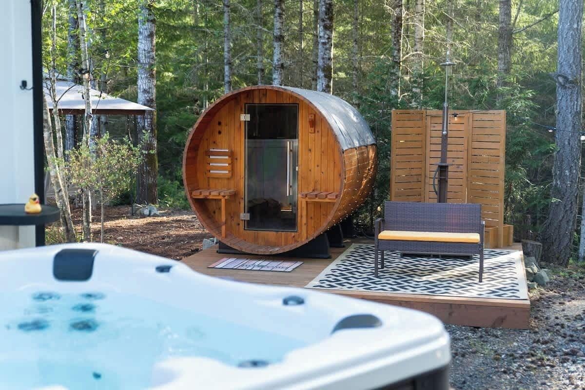 Bain à remous extérieur