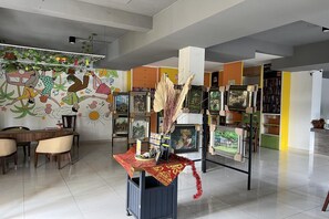 Lobby - Stylish Double Suite with Balcony & Open Views (Bali)