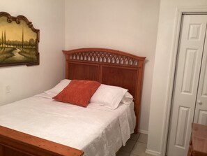 Condo, Balcony, Garden View - Colwin's Place (Cockburn Town)