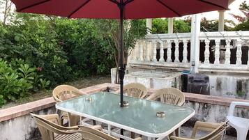 Condo, Balcony, Garden View | Outdoor dining