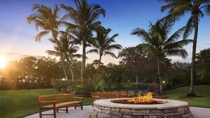 Property grounds - Bonita Springs Resort Stay with Lazy River, Pools & Spacious 2BR Villa (Bonita Springs)