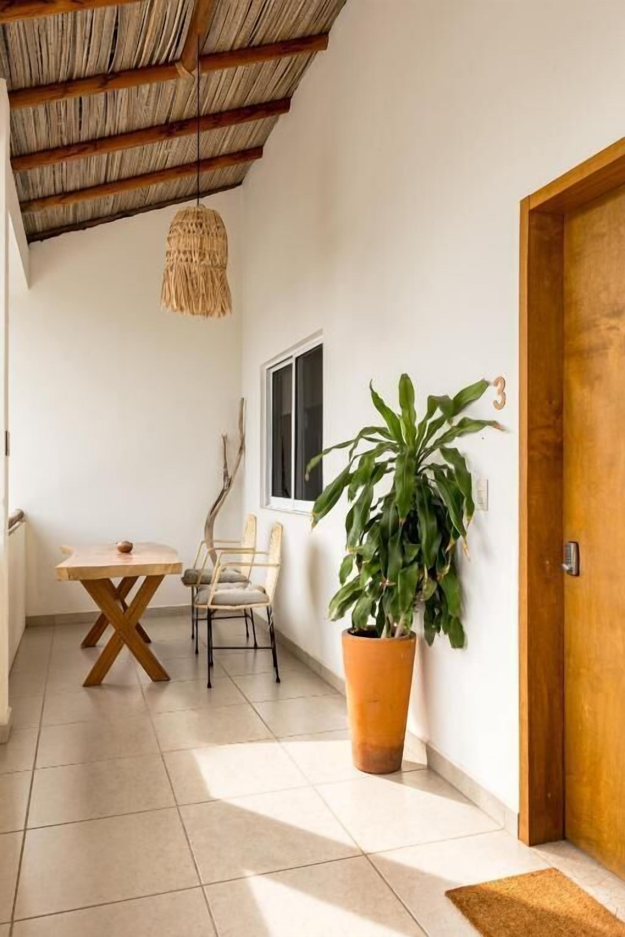 Classic Apartment, Garden View | Interior