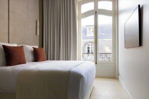 Apartment - Luxury Flat -2br/6p- Madeleine/saint Honore (Paris)
