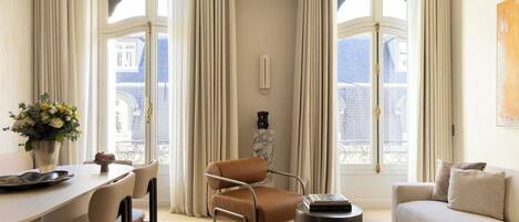 Apartment | Living area