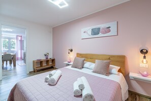 Room - 'Beb della Stazione - Capo Treno' Apartment with Wi-Fi and Air Conditioning (Pachino)