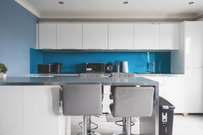 Private kitchen - The Cosy Place,8 mins to City Airport,Free Parking (London)