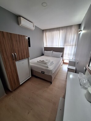 10 bedrooms, WiFi, bed sheets - DİLMAÇ OTEL GELİBOLU - ULAŞILIR LÜX (Gelibolu)