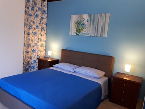 Room - Oltremare - Camera BLU (Vignacastrisi)