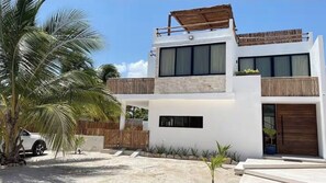 Exterior - Beautiful vacation home in Telchac port (Telchac Puerto)