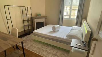 3 chambres, lit parapluie, Wi-Fi gratuit, draps fournis